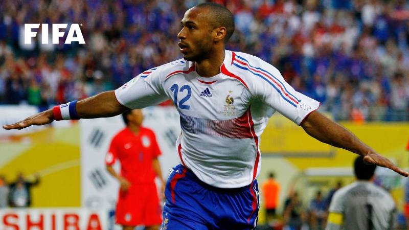 Thierry Henry – 6 bàn thắng